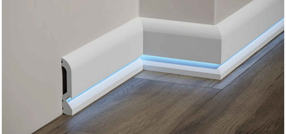 Baseboard-Molding-with-Led-Duct